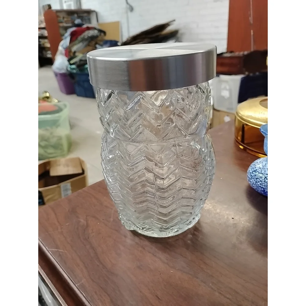 Clear Glass Owl Canister Jar 7” Holds 5 Cups or 40 Ounces Vintage. Metal Lid